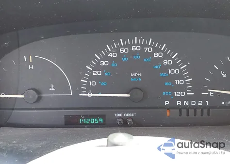 2000 Plymouth Voyager z USA, uszkodzony, nr VIN 2P4FP25B7YR548022